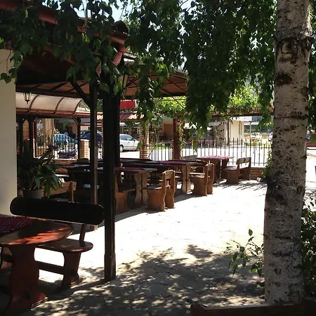 阿斯特拉酒店 酒店 3*